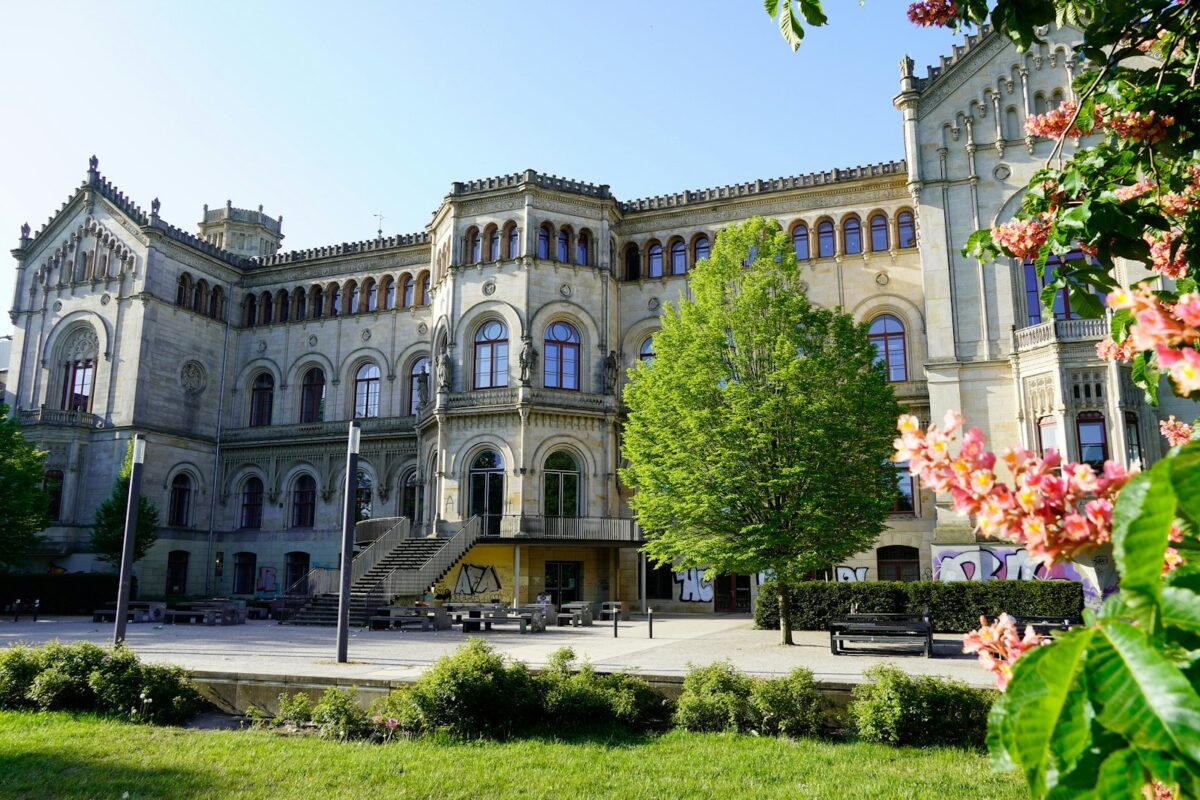 European university students representing Erasmus Mundus 2026/2027 scholarships