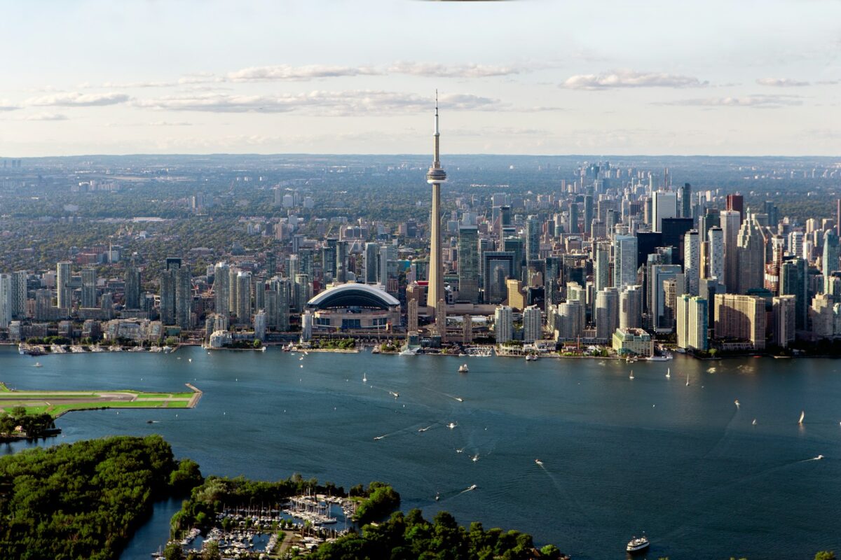 Canada Express Entry PNP draw 2026 Toronto CN Tower