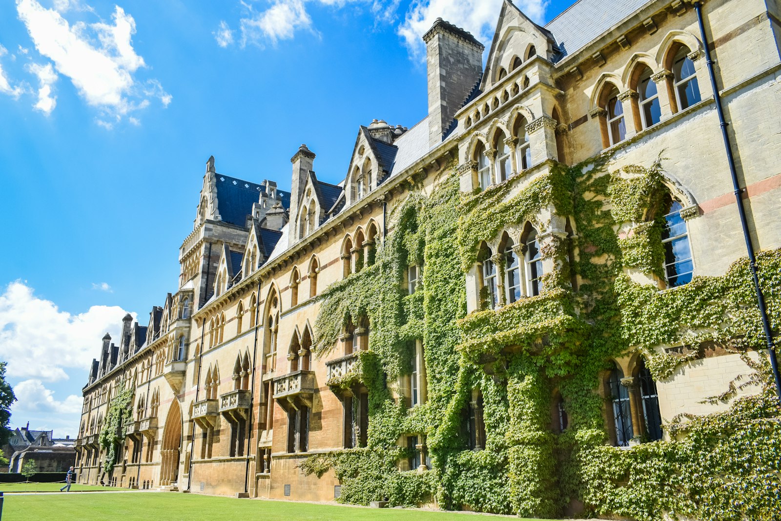 Chevening Scholarship 2027 fully funded UK masters study abroad