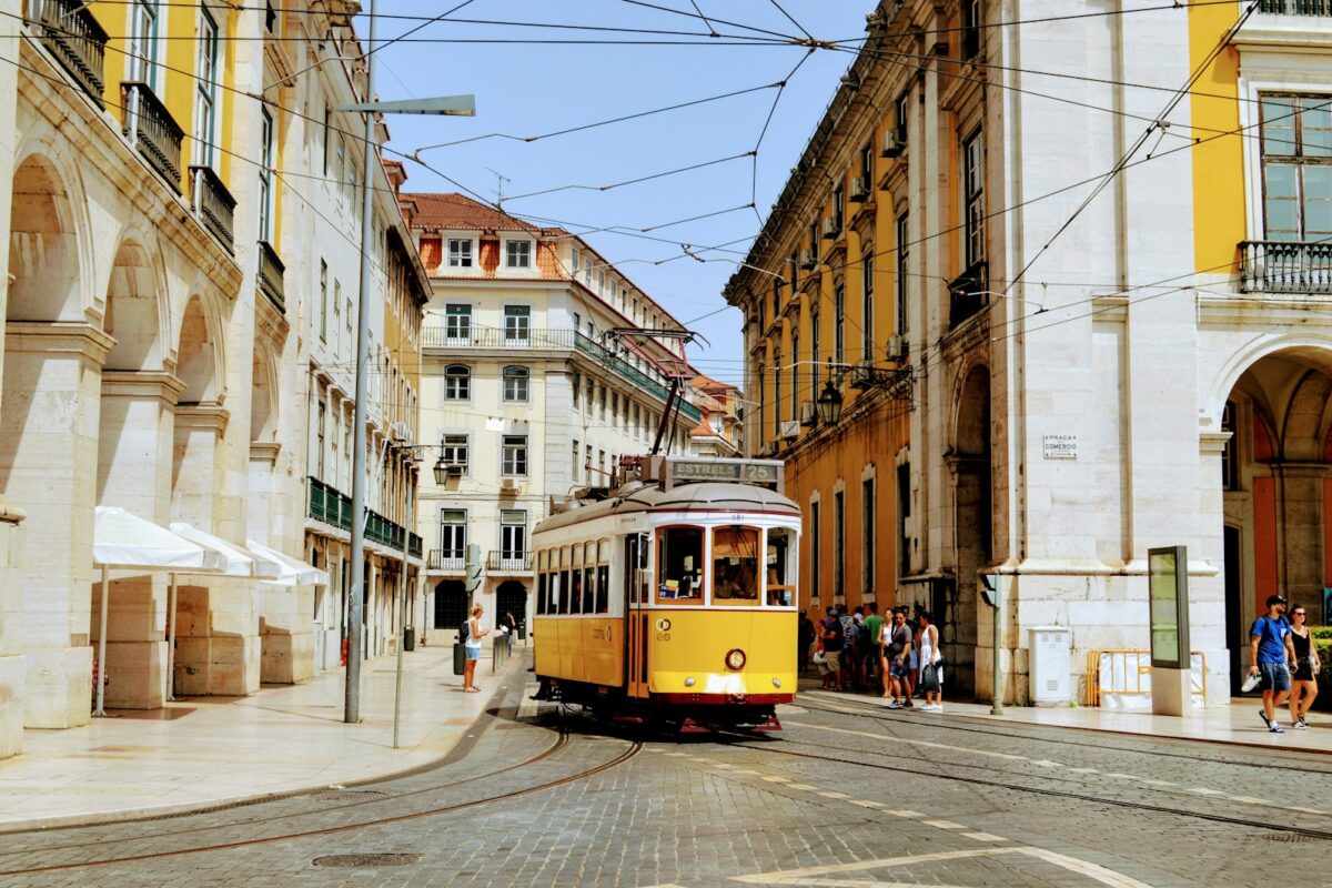 Portugal digital nomad visa 2026 income Lisbon tram