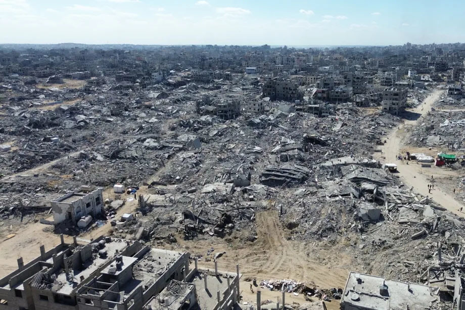 Aerial view of flattened blocks in Gaza that the Gaza reconstruction plan aims to rebuild