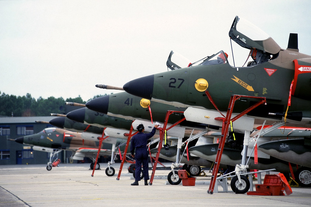 Fighter jets on a tarmac, symbolizing the Trump arms offer China controversy