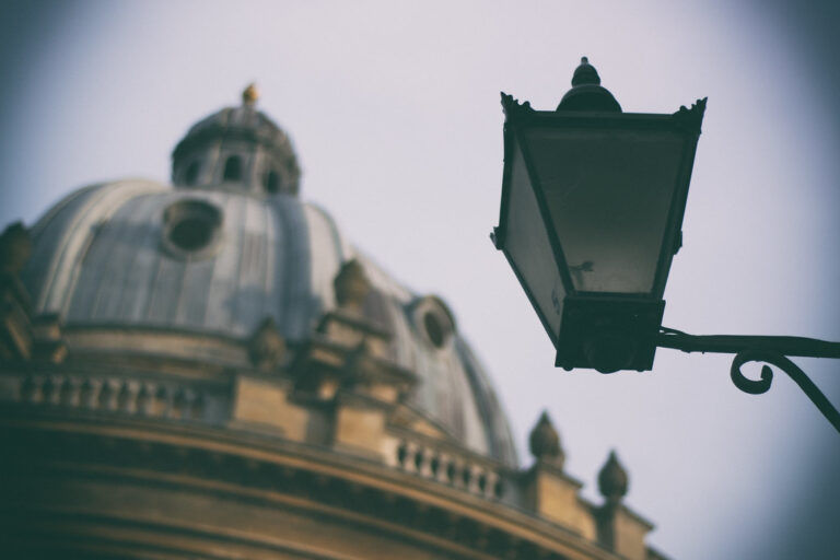 UCAS October 15 Deadline 2027: Oxford, Cambridge, Medicine